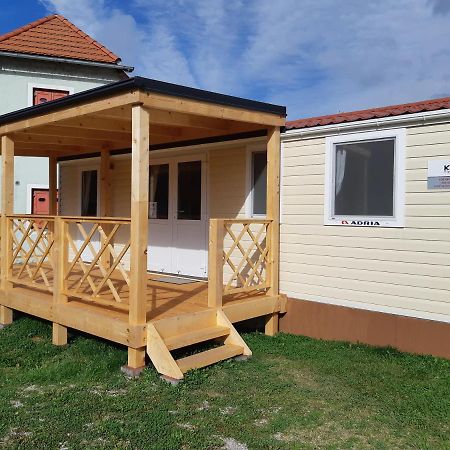 Mobile Homes And Apartment - Terme Catez 卡特兹奥布萨维 外观 照片